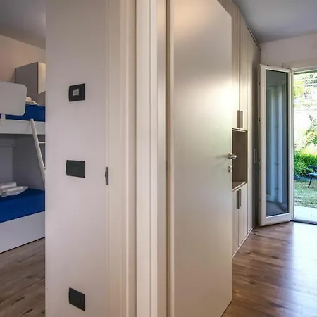 Appartement Yellow View By Halldis Gera Lario