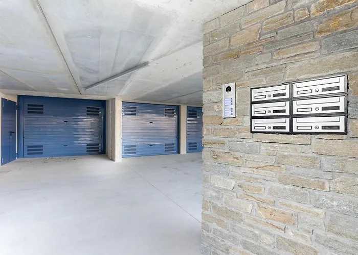 Yellow View By Halldis Lägenhet