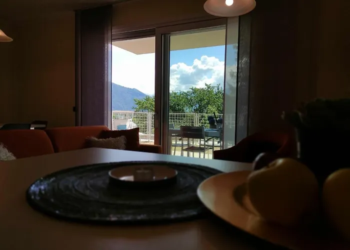 Lägenhet Yellow View By Halldis *