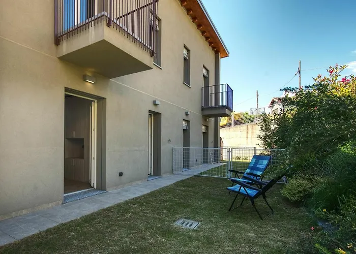 Yellow View By Halldis * Gera Lario